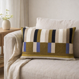 Coussin brodé Jason Cèdre 30 x 50 en situation