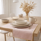 Serviette de table recyclée Grace Parme 40 x 40 en situation