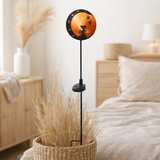 LED Solar Earth Spit Elfe, pour l'extérieur, le métal et la terre en plastique crachent en brun, avec LED intégré en situation