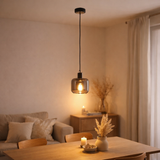 Lampe à 1 pendentif Fumoso, lampe suspendue en métal et en verre en noir, avec une douille E14, pour salle à manger, salon, couloir ou bureau, lampe suspendue 80 x 20 cm en situation