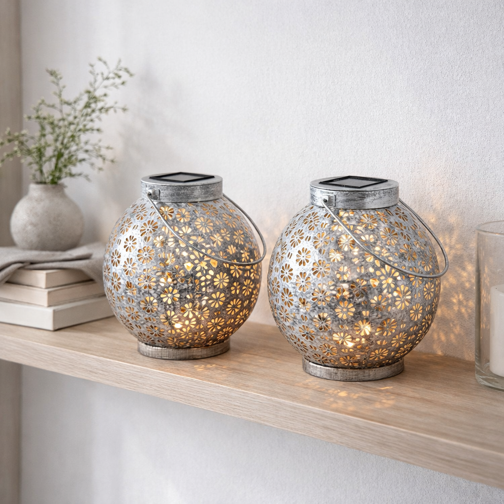 2 Set LED Decoration Lumière solaire Ø 18 cm Décoration extérieure en métal en argent avec des LED intégrées en situation