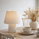 Tireur d'hemblée ovale pour les lumières de table beige en situation