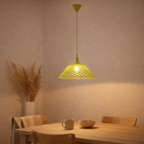 La lampe pendentielle en silicone Cera en vert en situation