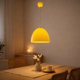 Lampe à pendentif en silicone Catinus Ø 25 cm, en silicone jaune, E27 en situation