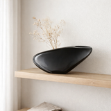 Vase en verre de luxe allongé au design organique innovant, KOOKY13GR en situation