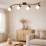 4 appliques LED. Spot de plafond Mestre en situation