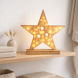 LED WOOD STAR 29 cm High Christmas Decorations en bois dans la nature, avec des LED fermement installées en situation