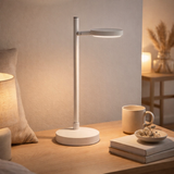 LED LED sans fil Lupa, 45 cm de haut, en aluminium laqué (blanc) et en plastique blanc, un capteur tactile à LED intégré, dimmable. en situation