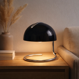 Lampe de table Burano noir, env. 25 cm de haut, Ø 23,5 cm, en métal et en verre noir color en chrome, E27. en situation