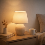 Lampe de table en céramique tali blanc en situation