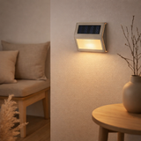 4 régler la lumière extérieure solaire LED, pour l'extérieur, la lampe murale et le plastique en acier, avec une LED intégrée en situation