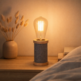 Lampe de table max. en situation