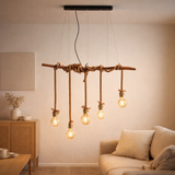 La lampe pendentielle corde 5flg. Suspension en bois et corde dans la nature, version E27, éclairage pour le salon ou le bureau en situation