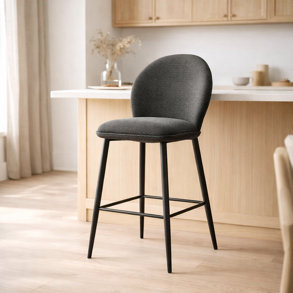 Tabouret de bar cuba tissu aragon anthracite en situation