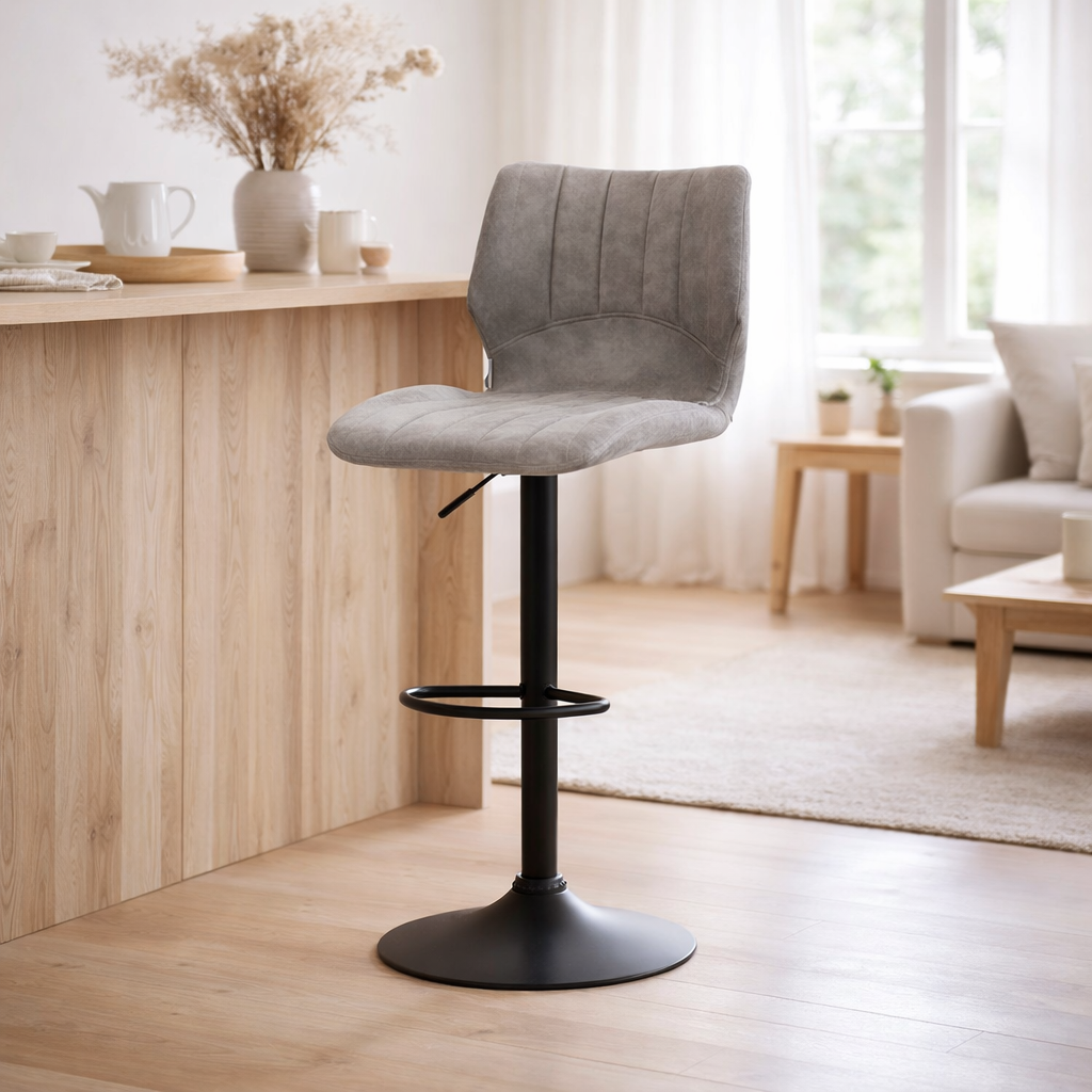Tabouret de bar à bobby - tissu ukfr soft galets en situation