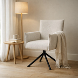 Focus Armchair - Fabric Oasis Shell - Turning Pudding Black en situation