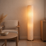 Lampe debout Beate Nature du métal et un souffleur de texte dans la nature, une douille E27, une lampe pour la salle à manger, un salon, un couloir ou un bureau, environ 110 cm de haut en situation