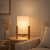 Lampe ackitique Matilda 32 cm de haut, en blanc / nature, avec LED intégrée, dimmable avec capteur tactile en situation