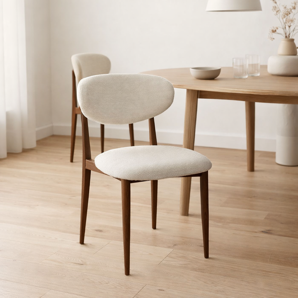 Chaise Dalton Tissu Vibe %2306 Crème - Structure métal coloris Noyer en situation
