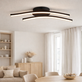 LED Mur / plafond Onda, plafond en métal et plastique en noir, avec des LED fermement intégrées, éclairage pour le salon, la salle à manger ou le bureau de 65 cm de long en situation