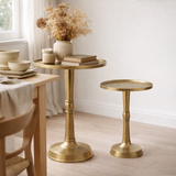 Table d'appoint métal autour de Ø 44x53 cm table décorative en 2 parties Adlon avec design en aluminium au milieu du pied en situation
