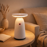 Lampe solaire LED Ada blanc pour la lampe de table à LED extérieure en métal et en plastique, avec des LED fermement installées, lampe solaire 22,5 x 16 cm en situation