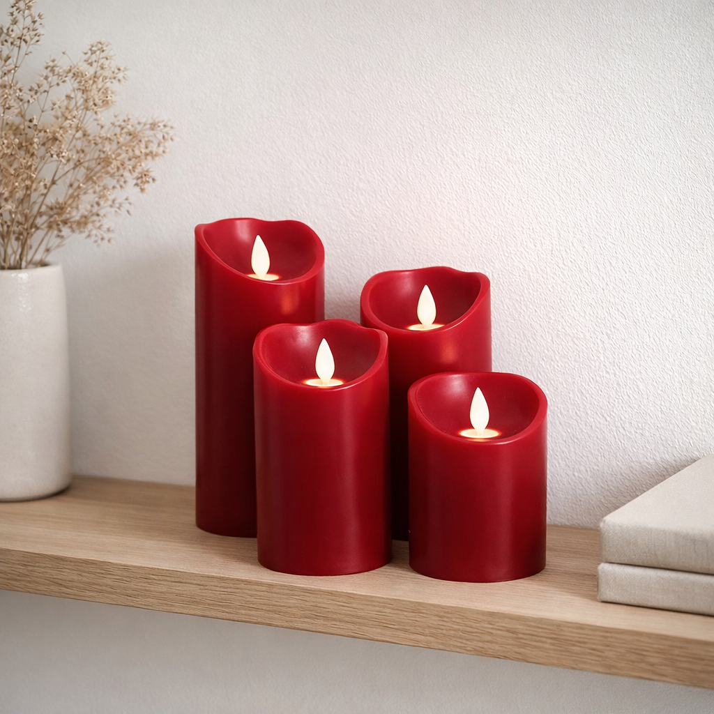 4 Cougies LED Set Decorations de Noël en plastique en rouge avec des LED fermement installées en situation