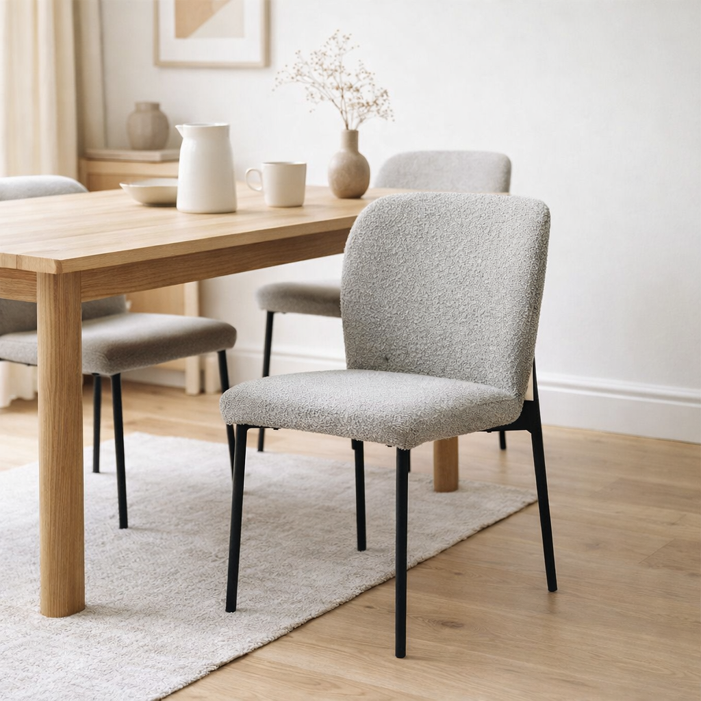 Ventura chaise tissu en peluche acier en situation