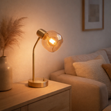 Lampe de table Libby, lampe de table classique en métal de couleur en laiton et verre teinté en ambre, avec socket E14, pour salle à manger, salon, couloir ou bureau, 34 cm de haut en situation