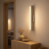 Lampe murale LED Dubaï, lampe murale moderne en aluminium et en plastique, des LED fermement construites, 32 cm de long ou de haut. Idéal pour l'éclairage des zones d'entrée, des couloirs, pour structurer les grandes surfaces murales en situation