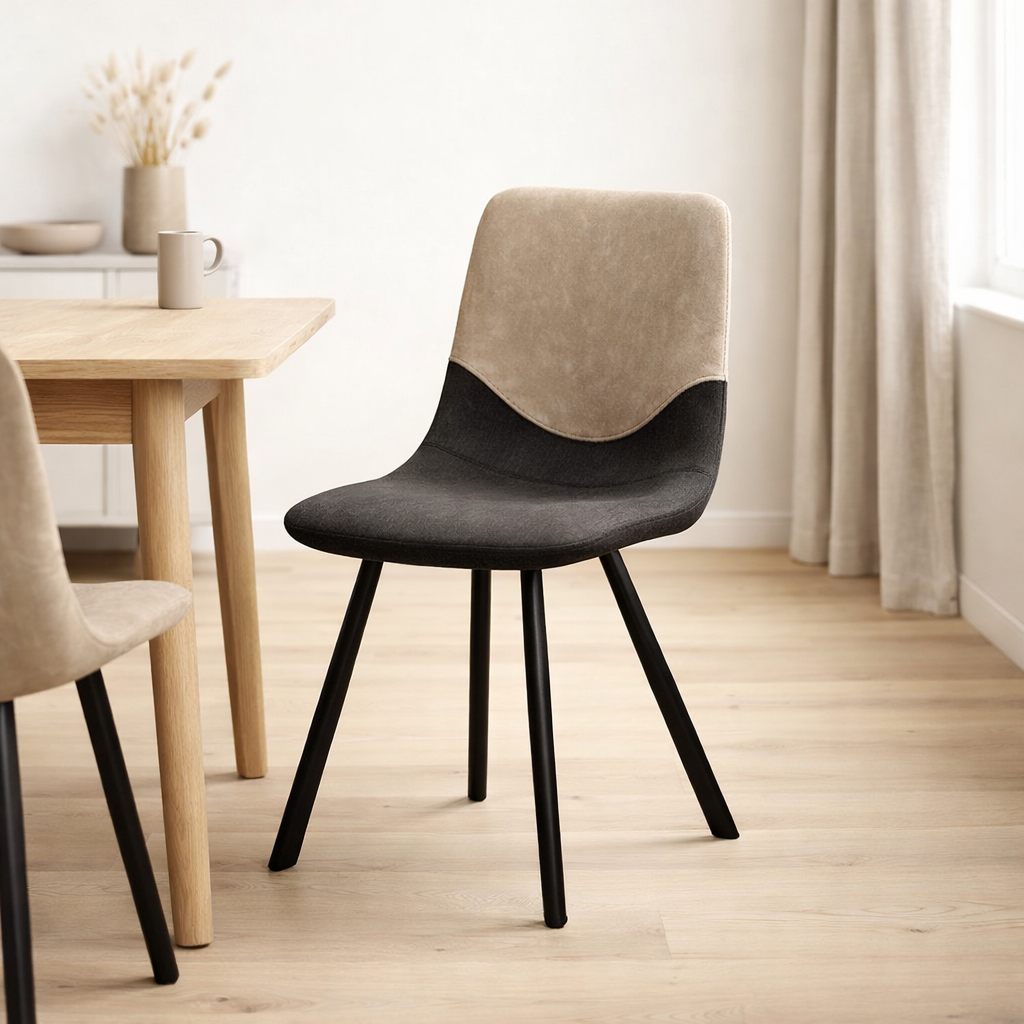 Chaise bari tissu noir vintage beige en situation
