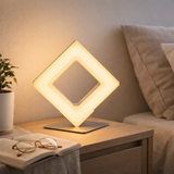 Lampe de table LED Moggi h:18cm en situation