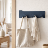 Gorillz Triangle Three - Design Industriel - Portemanteau Mural - Bleu en situation