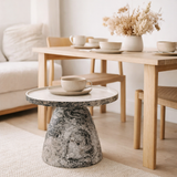 Table d'appoint en marbre mosaïque en situation