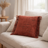 Housse de Coussin Oh My Gee - Rouge Cerise - 40x40 en situation