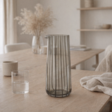 Carafe à eau Mizu - Gris en situation