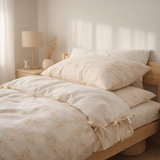 Linge de lit bébé GOTS (70x100 cm) - Dreamy Adventurers en situation