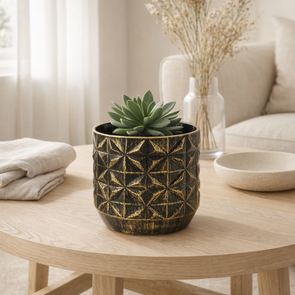 Cache-pot cylindrique en céramique noir Ø15 cm en situation