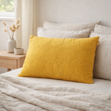 Coussin coton Jill ocre 60x40 en situation