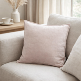 Coussin Vintage Velours/Lin vieux rose 45x45 en situation