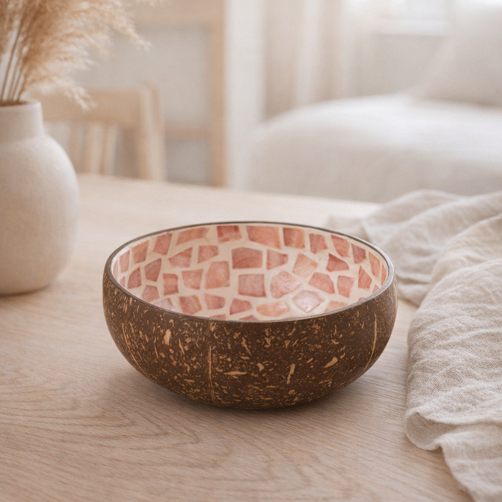 J-Line Bol Coconut Mosaic Coconut + Shell Rose Foncé en situation