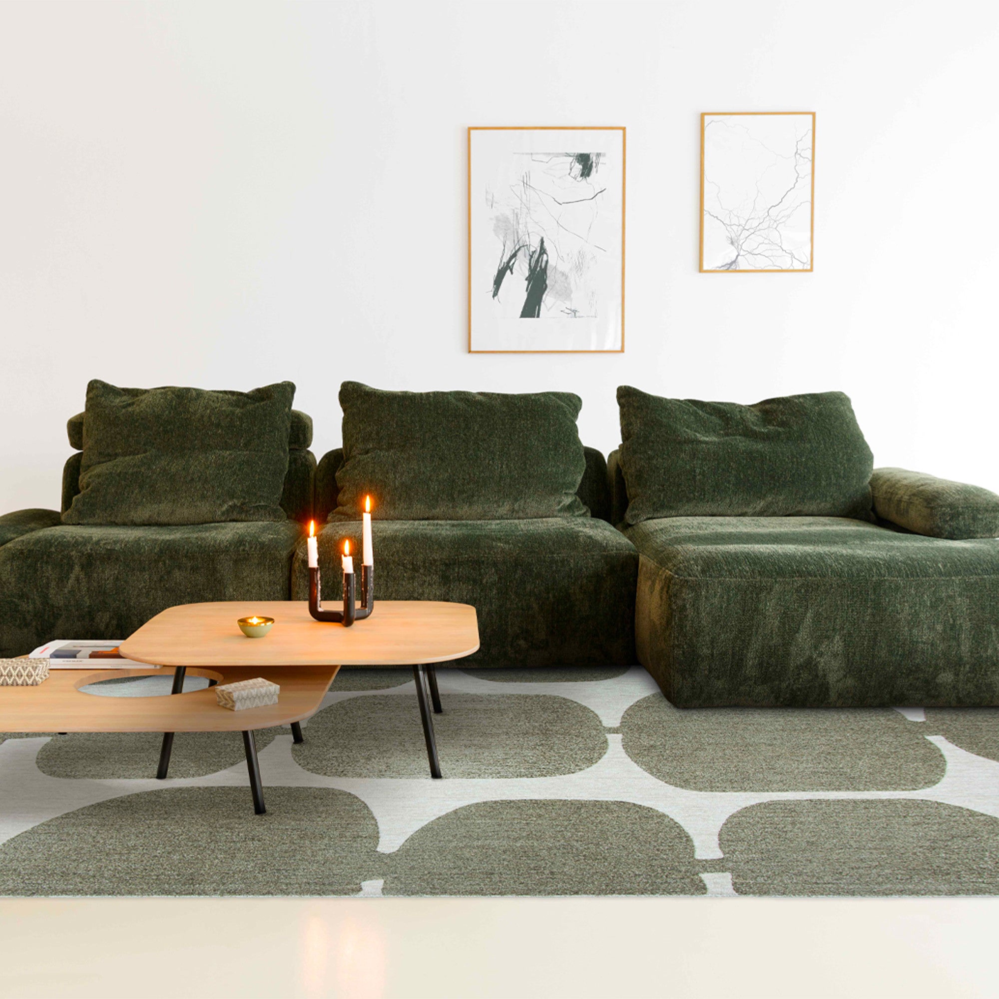 Tapis Pearl en couleur terra, ambiance chic et moderne.
